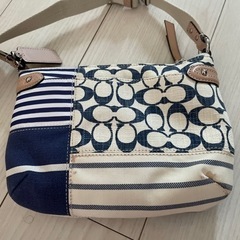 COACHショルダーバッグの画像