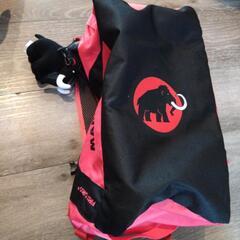 美品　MAMMUT　１８Lリュック