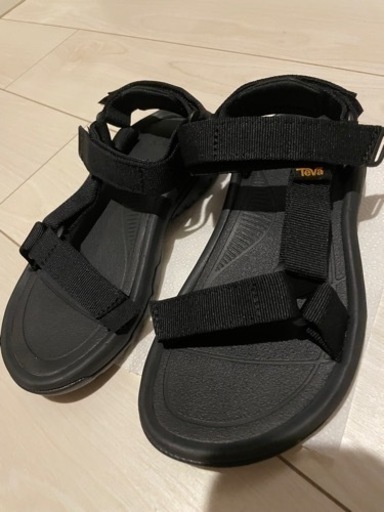 Teva ハリケーン　黒 22.0cm