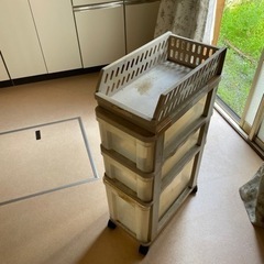 家具 ドレッサーの画像