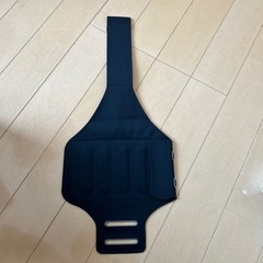 新品　ランニングアームバンド　スマホケース　の画像