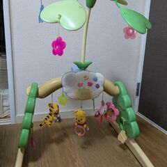 くまのプーさん えらべる回転 6WAYジムにへんしんメリー