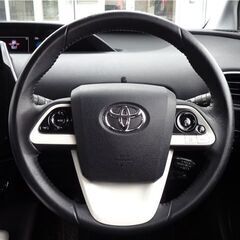 ☆ご成約☆＼誰でも車が買える次世代自社ローン専門店／ 安心の１年保証付き 距離無制限！中古車販売 カーメル小田原店　平成28年 トヨタ　プリウス　113000kmの画像