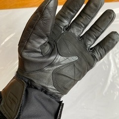 値下げしました　バイク用　冬用　防寒グローブの画像