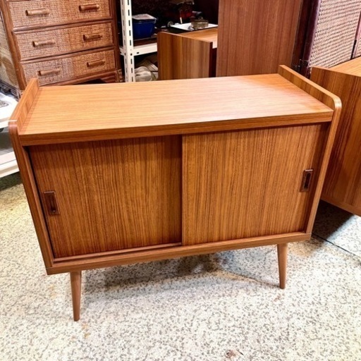 y*u様 ウォルナット サイドボード 北欧 ミッドセンチュリー チーク デンマー y*u様 ウォルナット サイドボード 北欧 ミッドセンチュリー チーク
