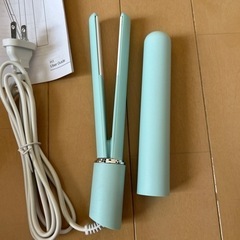 新品　ヘアアイロン　コンパクト　ブルー　の画像