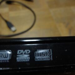 外付けCD/DVDドライブ　スリムポータブル　Transcend　TS8XDVDRW-Kの画像