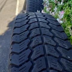 175/80R16  中古スタッドレスタイヤ　ジャンク扱いで　ジムニー等の画像