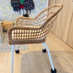 IKEA ラタン　ダイニングチェアの画像