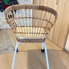 IKEA ラタン　ダイニングチェアの画像