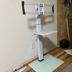 テレビ台の画像