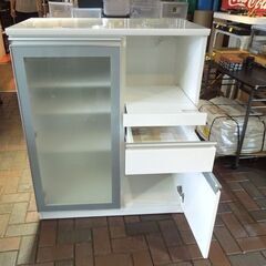 ホワイト ミドルレンジボード キッチン収納 食器棚 幅89.5cm 高さ110.5cm 札幌市東区 新道東店 ホワイト ミドルレンジボード キッチン収納 食器棚 幅89.5cm 高