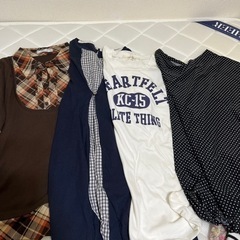 Tシャツ　トップス　カットソー　Lサイズの画像