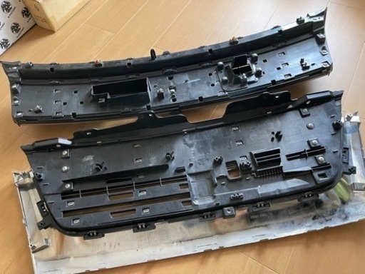★スズキ　スペーシアカスタムXSターボMK53S 前期純正グリルカメラ付き用！