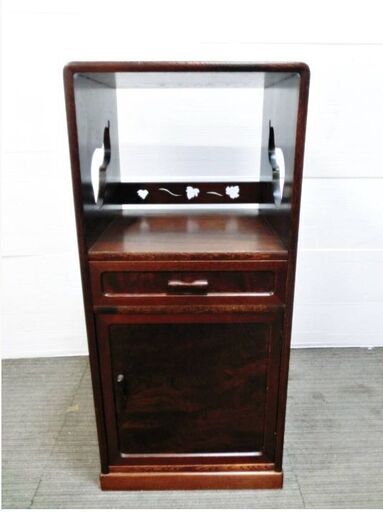 レトロ　棚　高さ75x幅34x奥行33㎝　袖机　民芸調　飾り棚　台　シェルフ　サイドチェスト　アンティーク　木製　古物　ヴィンテージ