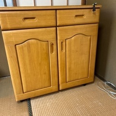 早めに！　収納家具 キャビネットの画像