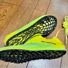 4月末まで陸上スパイクの画像