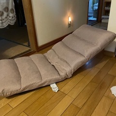 家具 椅子 座椅子の画像