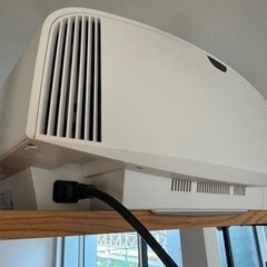 【設置後未使用】ネイティブ4K プロジェクター VPL-VW275 HDR高圧水銀ランプモデルの画像