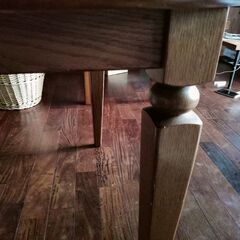 丸形120センチ　ダイニングテーブル　差し上げますの画像
