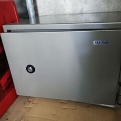 金庫　