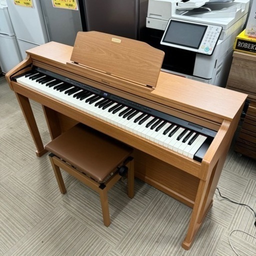 【超美品‼️】ローランド 2013年製 デジタルピアノ 88鍵盤 電子ピアノ 楽譜＆ヘッドホン付き ライトウォールナット調仕上げ♪