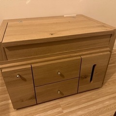 伸縮式ドレッサーの画像