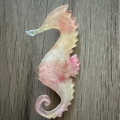 【あげます】タツノオトシゴのブローチ