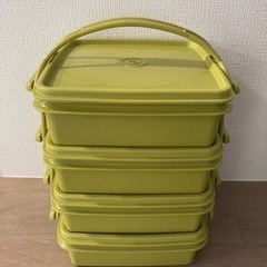 TUPPERWARE 4段ランチボックス