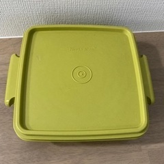 TUPPERWARE 4段ランチボックスの画像