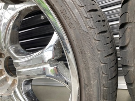 引取限定　22インチ9.5Jオフセット+18 5H PCD 127 135マルチ 5穴　4本セットc1500エクスプレス　ナビゲーター