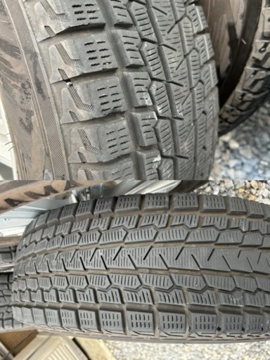  決まりました　デリカD5 225/70R16スタッドレスタイヤ+アルミホイル