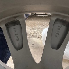 車のパーツ タイヤ、ホイールの画像