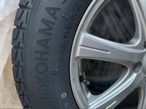 ヨコハマ【スタッドレスタイヤ+ホイール4本セット】 yokohama225/65R17 ケース付き