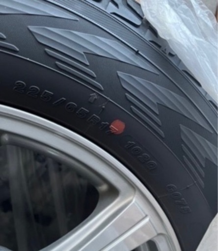 ヨコハマ【スタッドレスタイヤ+ホイール4本セット】 yokohama225/65R17 ケース付き