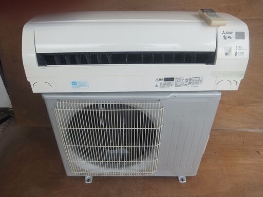 エアコン2.2K　6畳用　２０１７年　標準取り付け工事込み