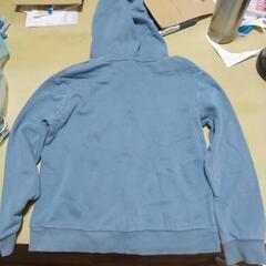 👕H＆М子供用 パーカー130〜140サイズ位ですの画像