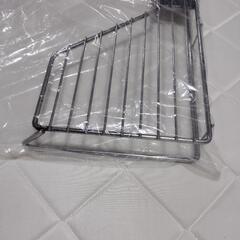 極太ワイヤーの頑丈コンロ奥ラックの画像