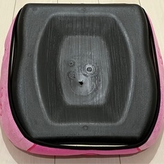 【受付中】チャイルドシート　キッズシート　ジュニアシート　キティちゃんの画像