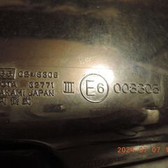 トヨタハイラックス106ディーゼル用　純正ドアミラー左右　2個セットの画像