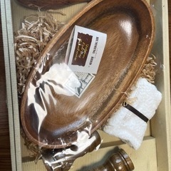 木製皿ペッパーミル。の画像