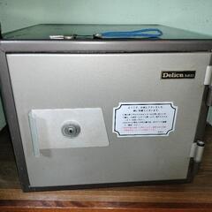 家具 オフィス用家具 金庫