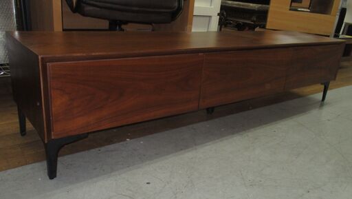 ⭐大決算SALE！！期間限定の大幅値下げ！！⭐R469 おしゃれ 天然木 モダン レオンテレビボード ローボード 北欧 高級 収納 引き出し Used