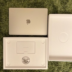 【新品に近い】MacBook Air 15インチ M3チップ搭載...