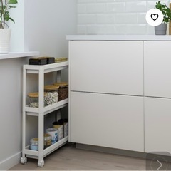 【写真入れました】ヴェスケン　VESKEN キッチン　洗面　キャスター付き収納　IKEA イケア 隙間収納 スリム　家具 オフィス用家具 机の画像
