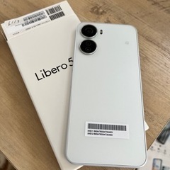 【新品未使用】スマホ　libero IV 126GBの画像