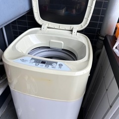 値下げ3.8kgミニ洗濯機の画像