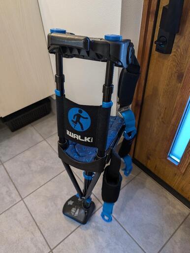 iWALK 3.0 松葉杖 青 Amazon | iWALK3.0 – オリジナルのハンズフリー膝松葉杖