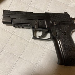 ガスガンP226RAILの画像