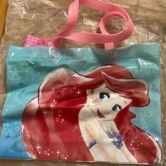 新品　
アリエル　プールバックの画像